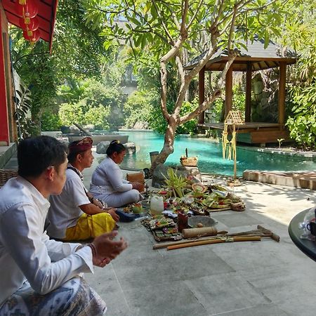Melo Suites Hotel Seminyak  Bagian luar foto