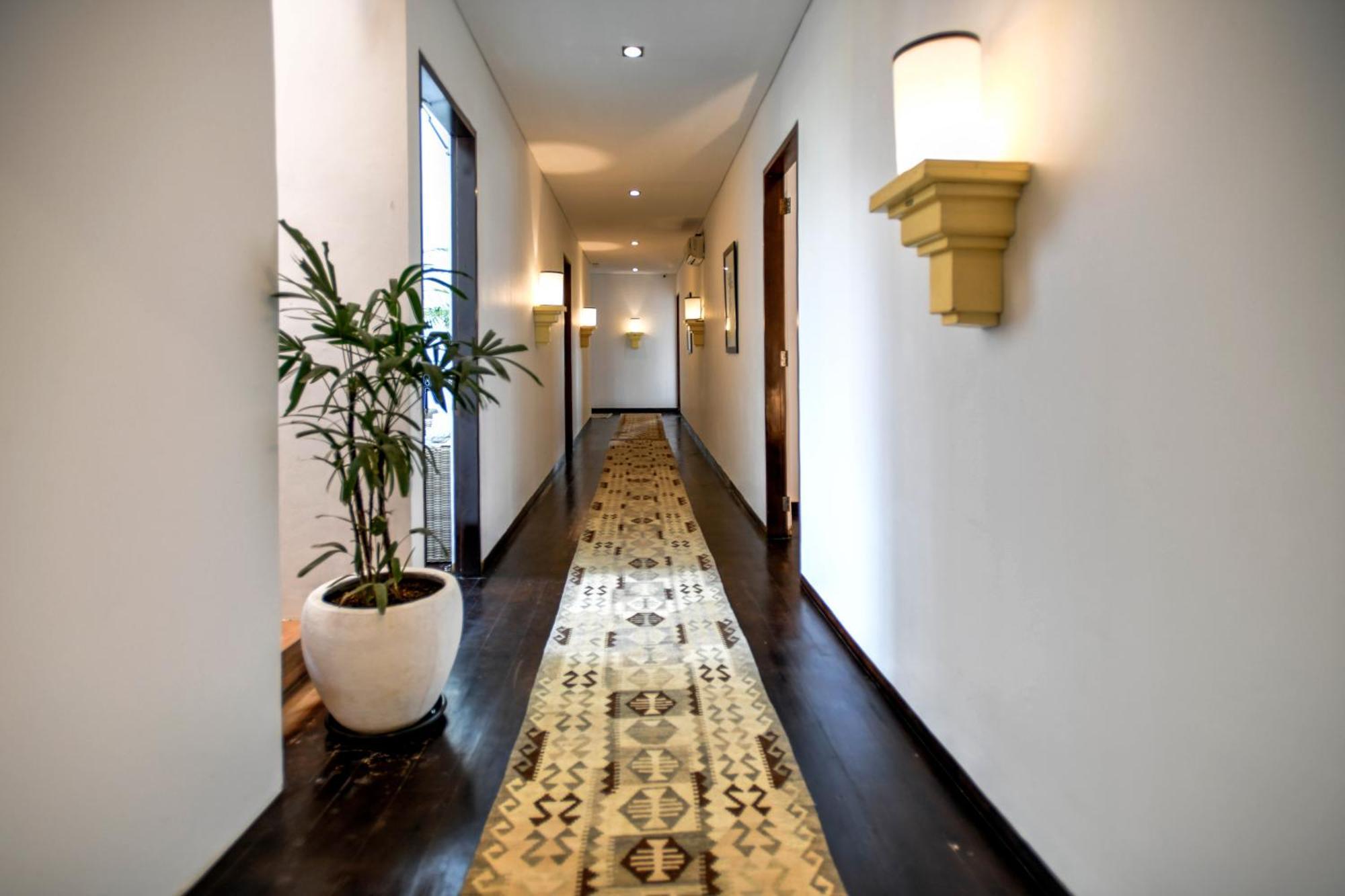 Melo Suites Hotel Seminyak  Bagian luar foto