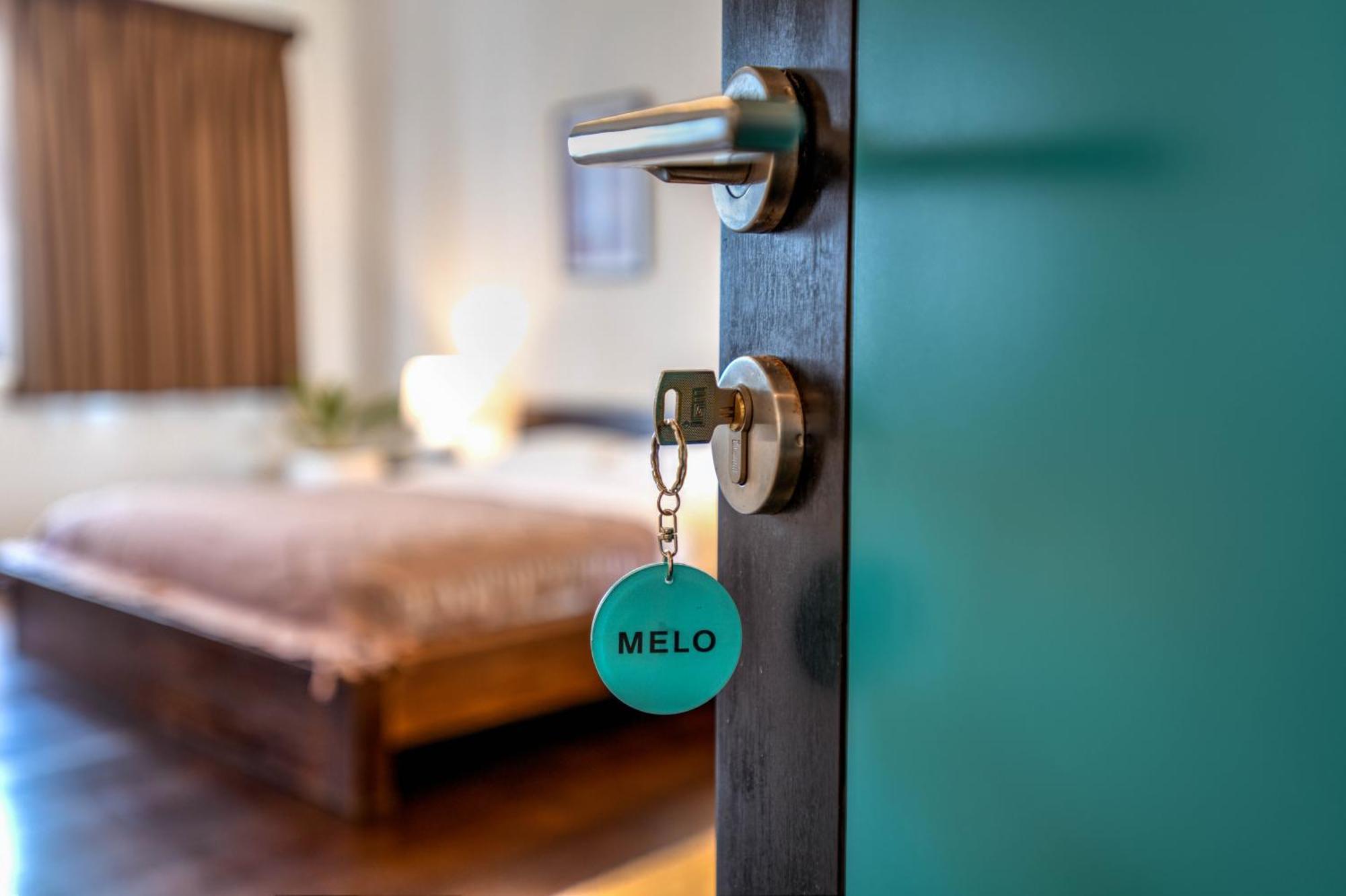 Melo Suites Hotel Seminyak  Bagian luar foto