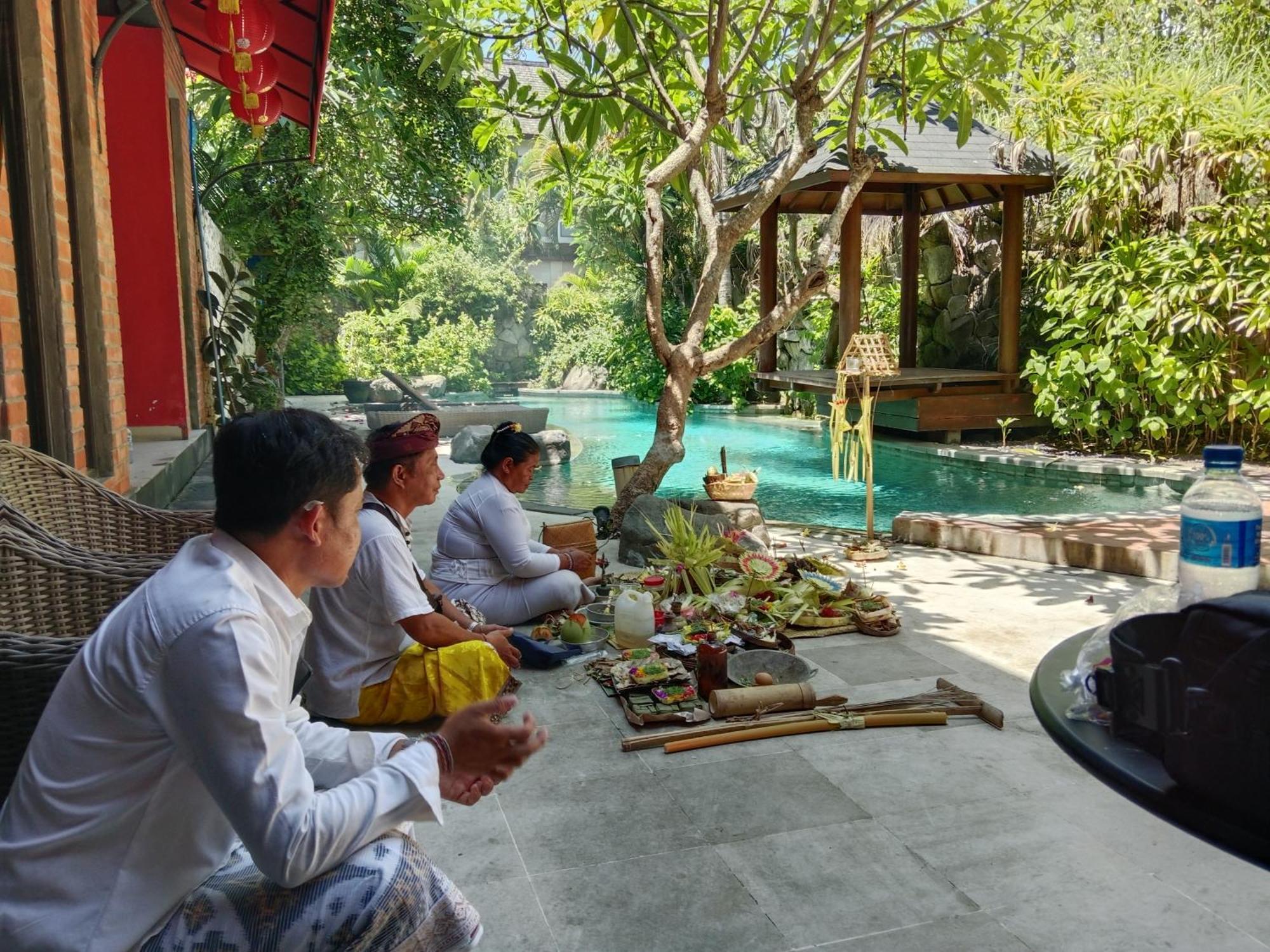 Melo Suites Hotel Seminyak  Bagian luar foto